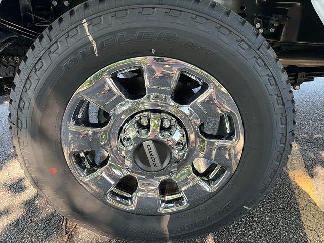 2026 Ford Super Duty F-350 SRW LARIAT 4WD Crew Cab 6.75' Box
