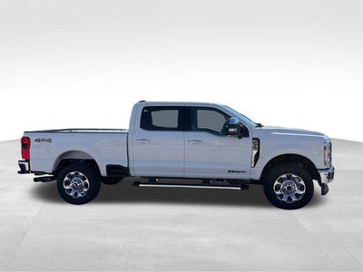 2026 Ford Super Duty F-350 SRW LARIAT 4WD Crew Cab 6.75' Box