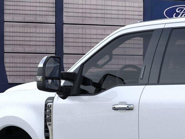 2026 Ford Super Duty F-350 DRW LARIAT 4WD Crew Cab 8' Box