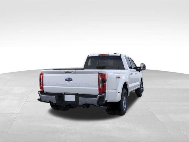 2026 Ford Super Duty F-350 DRW LARIAT 4WD Crew Cab 8' Box