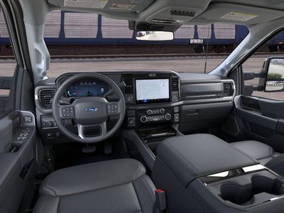 2026 Ford Super Duty F-350 DRW LARIAT 4WD Crew Cab 8' Box