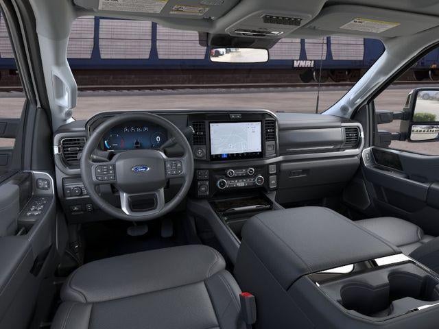 2026 Ford Super Duty F-350 DRW LARIAT 4WD Crew Cab 8' Box