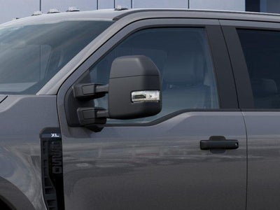 2027 Ford Super Duty F-350 DRW XL 4WD Crew Cab 8' Box