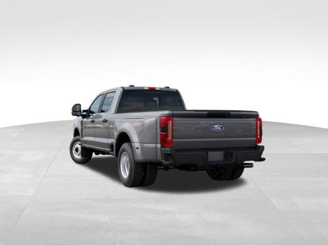 2027 Ford Super Duty F-350 DRW XL 4WD Crew Cab 8' Box