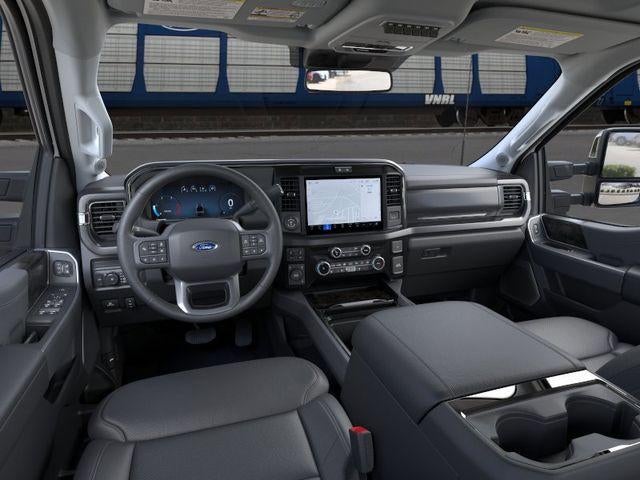 2026 Ford Super Duty F-350 DRW LARIAT 4WD Crew Cab 8' Box