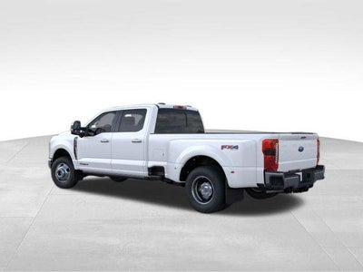 2026 Ford Super Duty F-350 DRW LARIAT 4WD Crew Cab 8' Box