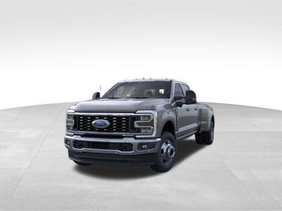 2026 Ford Super Duty F-350 DRW LARIAT 4WD Crew Cab 8' Box