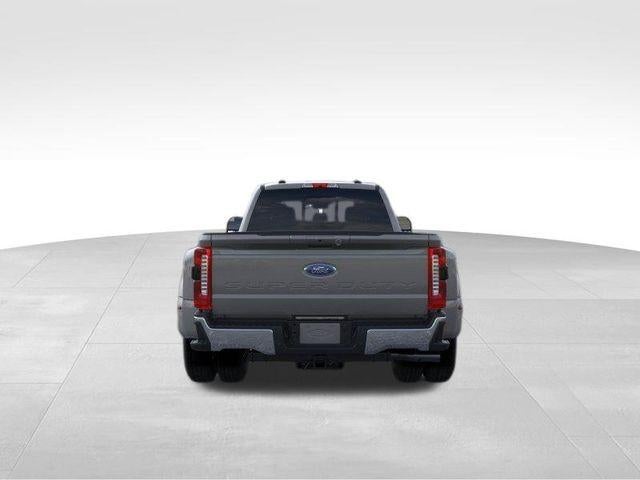 2026 Ford Super Duty F-350 DRW LARIAT 4WD Crew Cab 8' Box