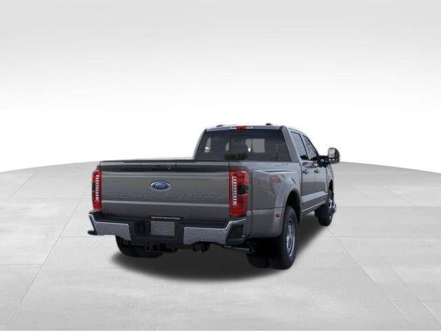 2026 Ford Super Duty F-350 DRW LARIAT 4WD Crew Cab 8' Box