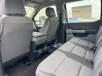 2027 Ford Super Duty F-350 DRW XL 4WD Crew Cab 8' Box