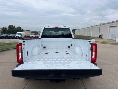2027 Ford Super Duty F-350 DRW XL 4WD Crew Cab 8' Box