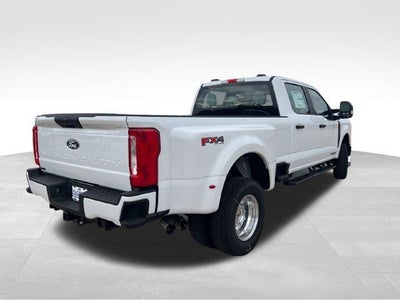 2027 Ford Super Duty F-350 DRW XL 4WD Crew Cab 8' Box