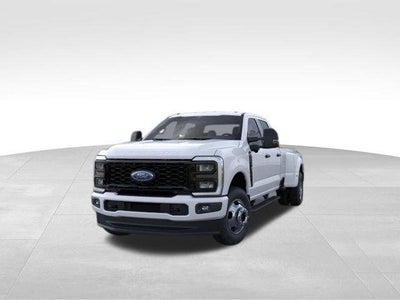 2026 Ford Super Duty F-350 DRW XL 4WD Crew Cab 8' Box