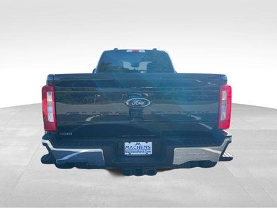2026 Ford Super Duty F-350 DRW XLT 4WD Crew Cab 8' Box