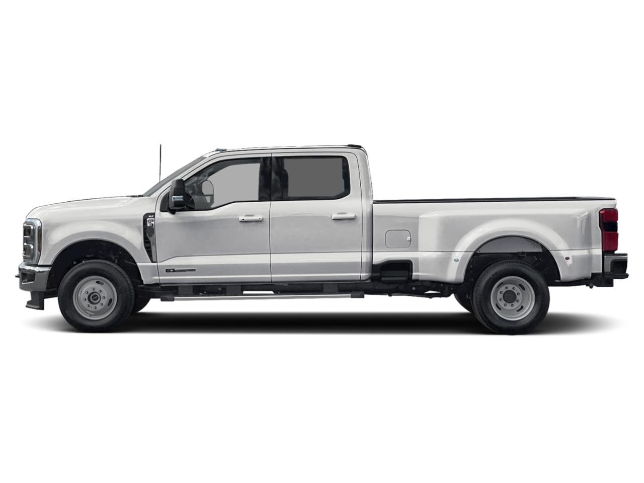 2026 Ford Super Duty F-350 DRW XLT 4WD Crew Cab 8' Box