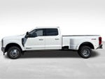 2026 Ford Super Duty F-350 DRW LARIAT 4WD Crew Cab 8' Box