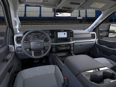 2026 Ford Super Duty F-350 DRW XLT 4WD Crew Cab 8' Box
