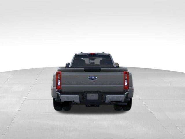 2026 Ford Super Duty F-350 DRW XLT 4WD Crew Cab 8' Box
