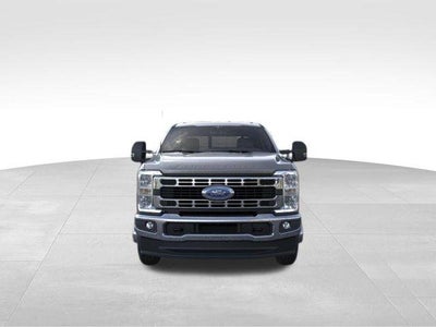 2026 Ford Super Duty F-350 DRW XLT 4WD Crew Cab 8' Box