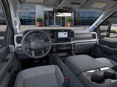 2026 Ford Super Duty F-350 DRW XLT 4WD Crew Cab 8' Box
