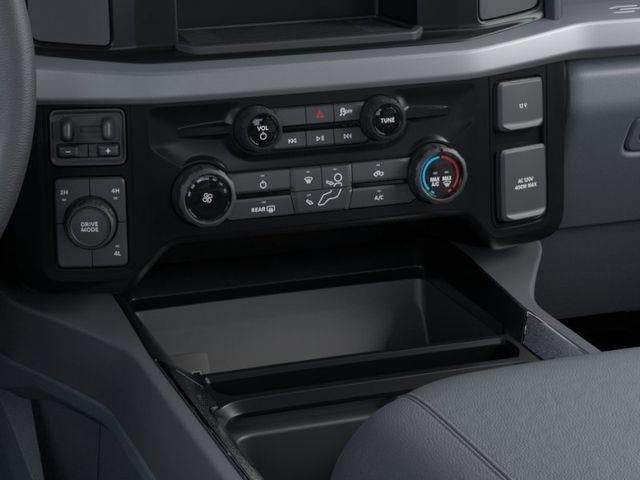 2026 Ford Super Duty F-350 DRW XLT 4WD Crew Cab 8' Box