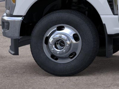 2026 Ford Super Duty F-350 DRW XLT 4WD Crew Cab 8' Box