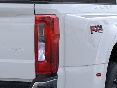 2026 Ford Super Duty F-350 DRW XLT 4WD Crew Cab 8' Box