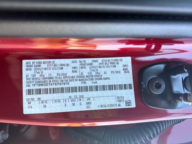 2026 Ford Super Duty F-350 DRW LARIAT 4WD Crew Cab 8' Box