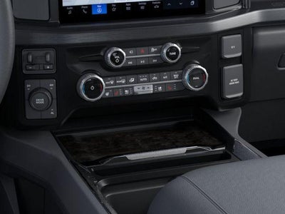 2026 Ford Super Duty F-350 DRW LARIAT 4WD Crew Cab 8' Box