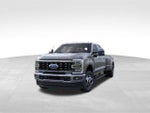 2026 Ford Super Duty F-350 DRW LARIAT 4WD Crew Cab 8' Box