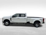 2026 Ford Super Duty F-350 DRW LARIAT 4WD Crew Cab 8' Box