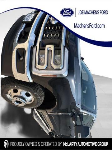 2026 Ford Super Duty F-350 DRW LARIAT 4WD Crew Cab 8' Box