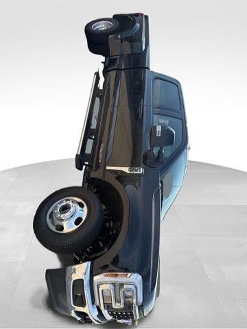 2026 Ford Super Duty F-350 DRW LARIAT 4WD Crew Cab 8' Box