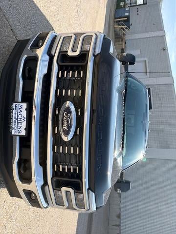 2026 Ford Super Duty F-350 DRW LARIAT 4WD Crew Cab 8' Box