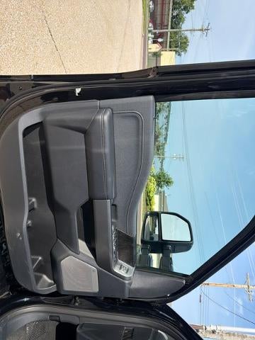 2026 Ford Super Duty F-350 DRW LARIAT 4WD Crew Cab 8' Box