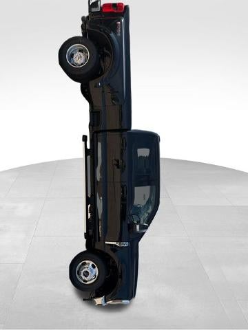 2026 Ford Super Duty F-350 DRW LARIAT 4WD Crew Cab 8' Box