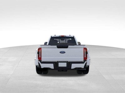 2026 Ford Super Duty F-350 DRW XL 4WD Crew Cab 8' Box