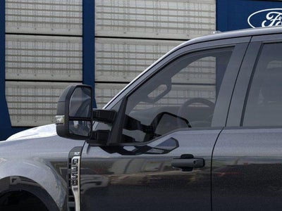 2026 Ford Super Duty F-350 DRW XLT 4WD Crew Cab 8' Box