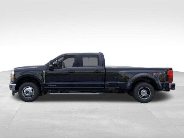 2026 Ford Super Duty F-350 DRW XLT 4WD Crew Cab 8' Box