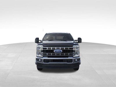 2026 Ford Super Duty F-350 DRW XLT 4WD Crew Cab 8' Box