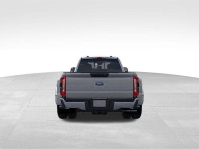 2026 Ford Super Duty F-350 DRW XLT 4WD Crew Cab 8' Box