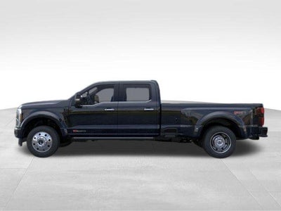 2026 Ford Super Duty F-450 DRW Platinum 4WD Crew Cab 8' Box