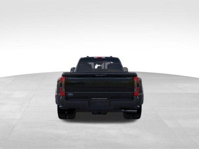 2026 Ford Super Duty F-450 DRW Platinum 4WD Crew Cab 8' Box