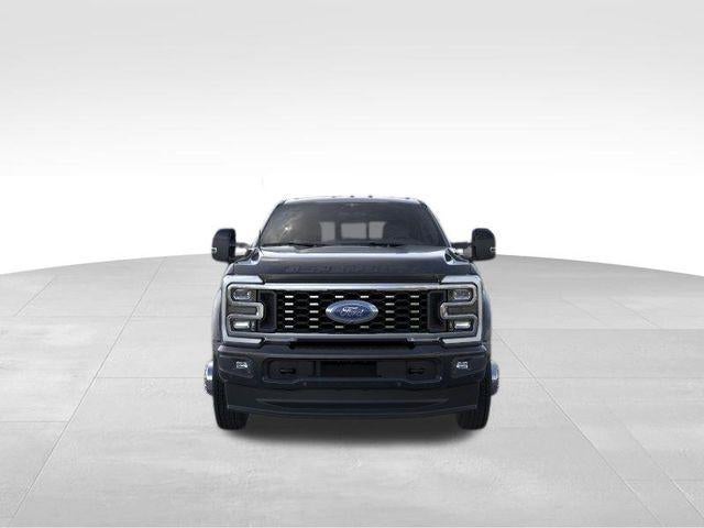2026 Ford Super Duty F-450 DRW Platinum 4WD Crew Cab 8' Box