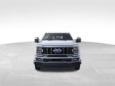 2026 Ford Super Duty F-450 DRW King Ranch 4WD Crew Cab 8' Box