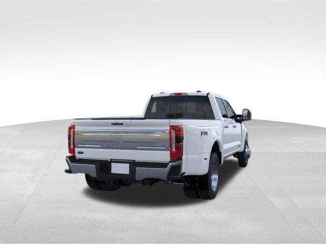 2026 Ford Super Duty F-450 DRW King Ranch 4WD Crew Cab 8' Box