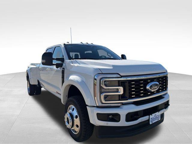 2026 Ford Super Duty F-450 DRW Platinum 4WD Crew Cab 8' Box