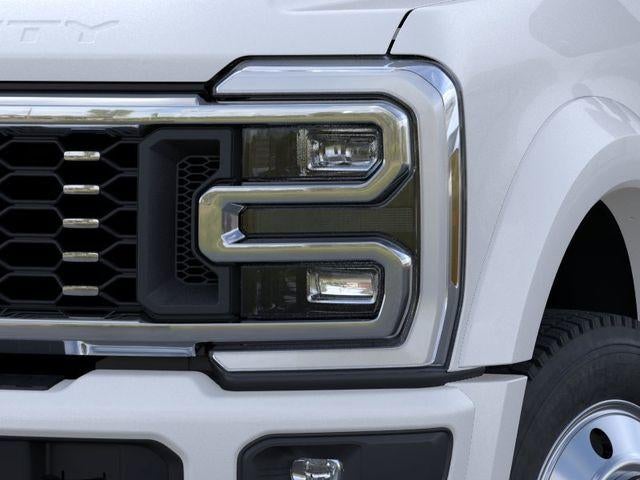 2026 Ford Super Duty F-450 DRW Platinum 4WD Crew Cab 8' Box