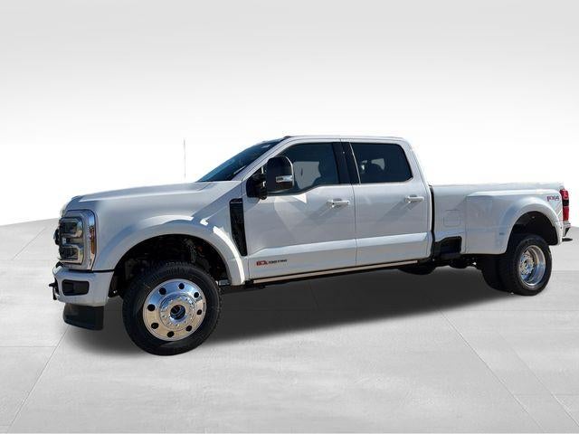 2026 Ford Super Duty F-450 DRW Platinum 4WD Crew Cab 8' Box
