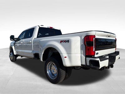 2026 Ford Super Duty F-450 DRW Platinum 4WD Crew Cab 8' Box